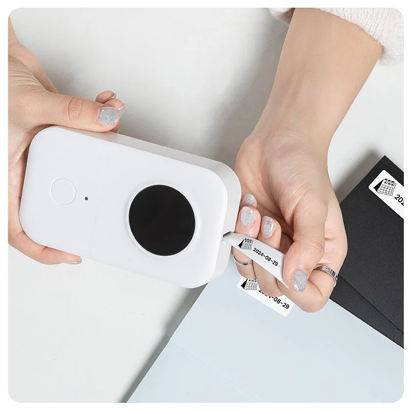 Phomemo D30 Portable Bluetooth Home Label Maker - Image 4